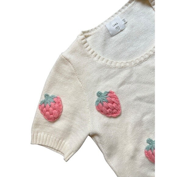 LUNA IVY Anthropologie Sweater Womens Sz XS Cream Crochet Strawberry - Picture 4 of 8